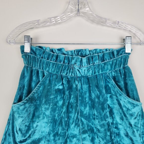 Rowdy Crowd Size S Crushed Velvet Teal Paperbag Stretch Shorts with Pockets - Picture 2 of 5